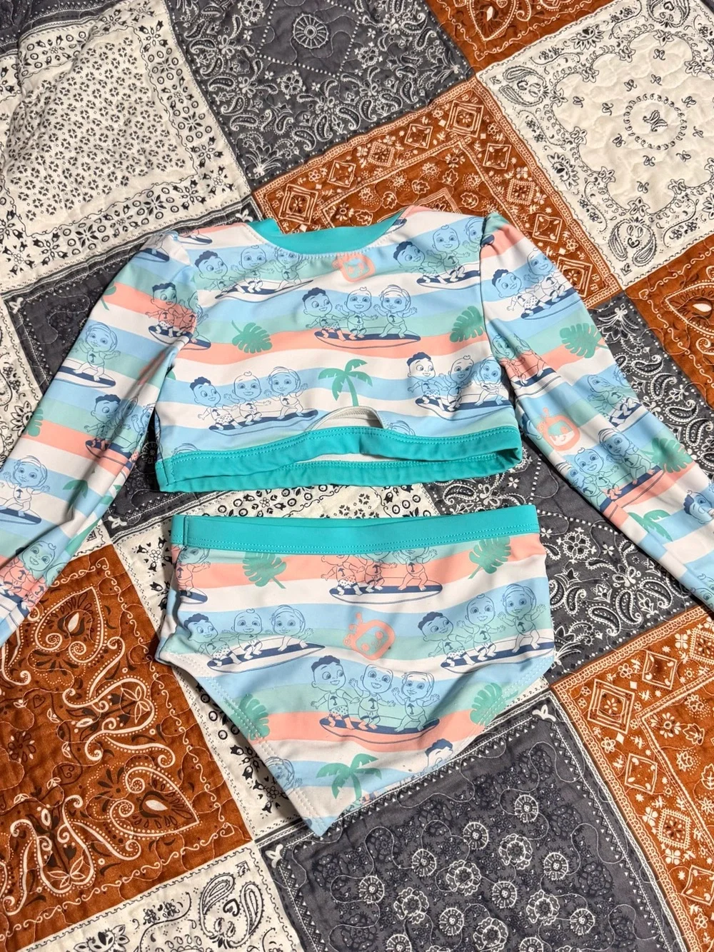 CoComelon Toddler Girls Size 3T Two Piece Rash Guard Swimsuit